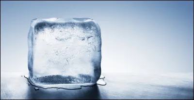 Laquelle de ces propositions n'est pas un synonyme du mot "glace" ?