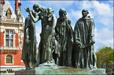 Quelle commune portuaire se situe dans le département du Pas-de Calais, célèbre pour l'action héroïque de 6 bourgeois en 1347 ?