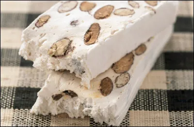 Quelle commune se situe dans le département de la Drôme ?