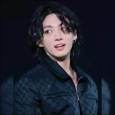 Qui est ce membre des BTS ?