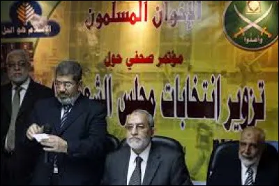 Dans lequel de ces pays n'est-elle pas considérée comme une organisation terroriste ?