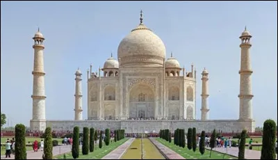 Où se situe le Taj Mahal ?