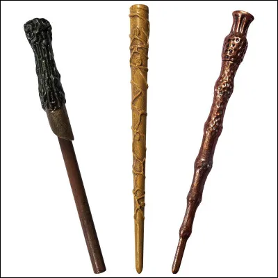 De quel bois la deuxième baguette de Ron est-elle faite ?