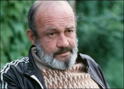 À l'occasion de quelle épreuve sportive, Antoine Blondin a-t-il fait des chroniques restées célèbres ?