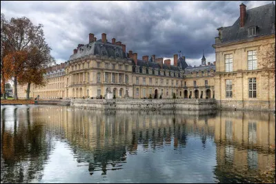 Quel est le gentilé des habitants de la ville de Fontainebleau ?