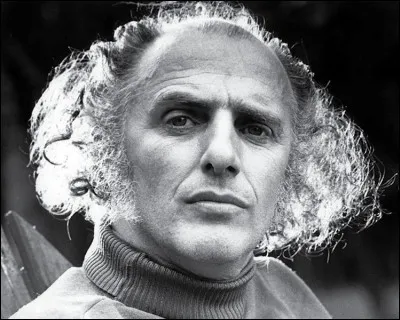 Qui est ce chanteur canadien, interpr&egrave;te de la chanson ''Petite gloire, pauvre fortune'' ?