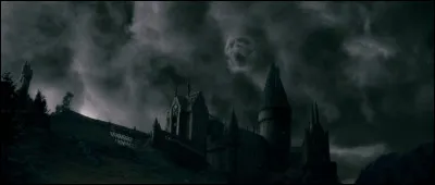 En sixième année, votre ami, devenu ennemi, est plus puissant et projette de détruire Poudlard. Que faites-vous ?