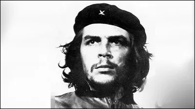 Dans son essai ''Le Socialisme et l'homme à Cuba'' le ''Che Guevara'' avance le besoin d'un ''homme nouveau''. Quelle était la nationalité du ''Che Guevara'' ?