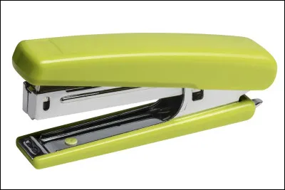 Comment dit-on "agrafeuse" en anglais ?