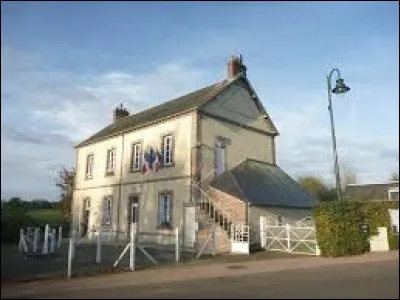 Village de l'arrondissement de Mortagne-au-Perche, traversé par l'Iton, La Ferrière-au-Doyen se situe dans le département ...