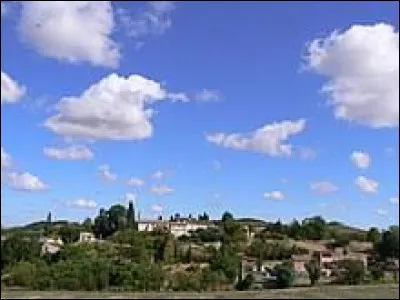 Village du Lauragais, dans l'arrondissement de Carcassonne, Plavilla se situe dans l'ex région ...