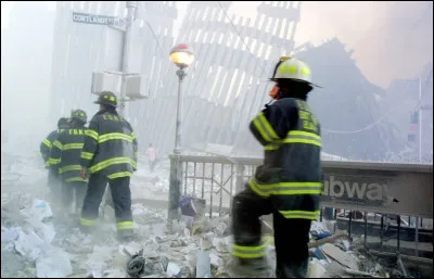 Combien de victimes ces attentats ont-ils faits en tout, environ ?