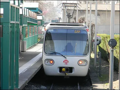 Entre quat'z-yeux, peut être, c'est le...