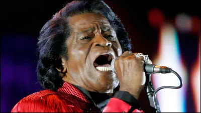 Qui est ce chanteur, interprète de la chanson ''Sex Machine'' ?