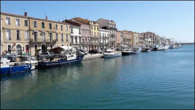 Quelle est cette ville de 44 000 habitants, important port m&eacute;diterran&eacute;en ?