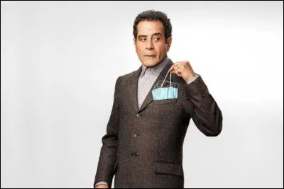 Il a repris son rôle de détective ultra maniaque pour une soirée spéciale sur TF1 début septembre. Comment s'appelle cette série composée de 2 parties ?