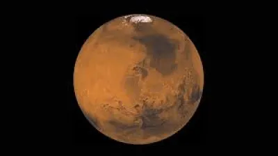 Quelle planète est surnommée "la planète rouge" ?