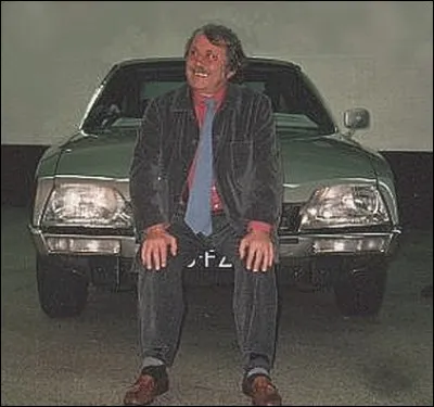 Qui est responsable du design sur le projet CX ?