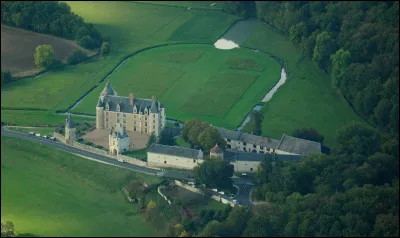 A quelle altitude situez-vous le point culminant du département ?