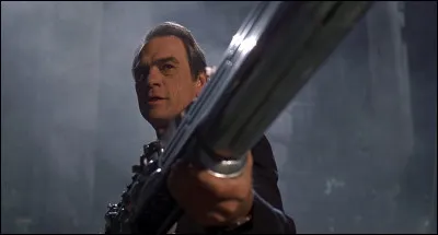 Comment s'intitule cette comédie de science-fiction avec Lee Jones ?