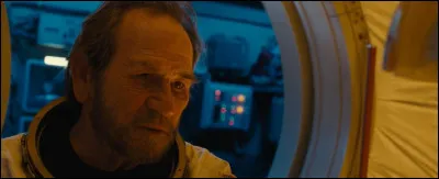 Ce drame avec Lee Jones est...