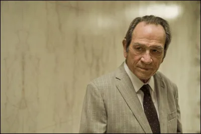 Dans quelle comédie dramatique voyons-nous Lee Jones ainsi ?