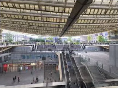 Quelle est la plus est la plus grande station de métro dEurope et même la plus grande du monde ?