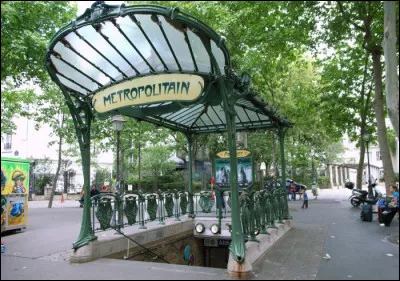 Quel architecte de l'Art nouveau a conçu ces entrées de métro parisiennes ?