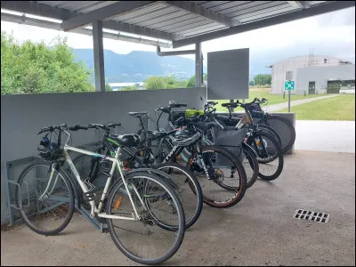 Quel est le pourcentage des trajets domicile-travail effectu&eacute;s en v&eacute;lo ?