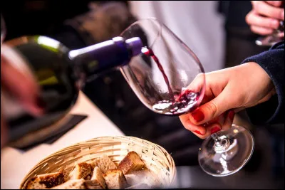 Lorsque vous buvez du pommard, vous dégustez un grand vin...