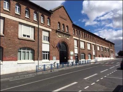 Reims possède un musée de la Reddition : de quel évènement s'agit-il ?