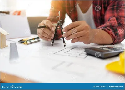 Dernière question parce que je suis à court d'idées : quelle matière préfères-tu ?