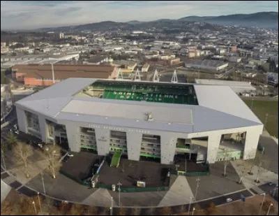 Quel est le nom du stade de l'A.S. Saint-&Eacute;tienne ?