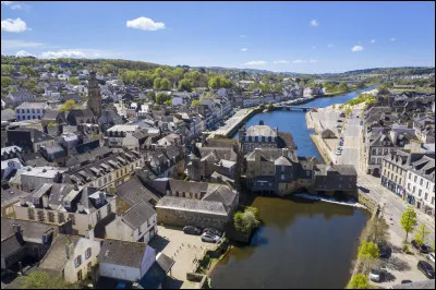 Quelle est cette ville de 16 200 habitants situ&eacute;e sur l'Elorn, au fond du ria ?