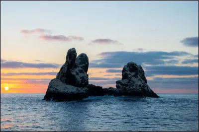 De quel pays dépendent les îles Revillagigedo ?