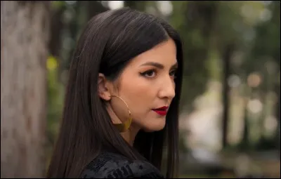 Voici Lupita, la femme de Charro. Dans quelle série Netflix est-elle un personnage important ?