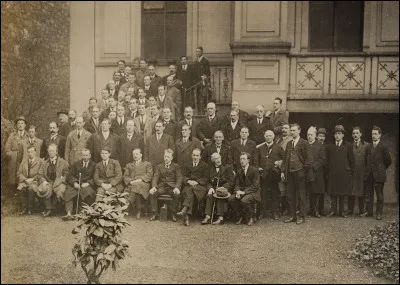 La Grande-Bretagne reconnaît la création dun État libre ; lequel ?