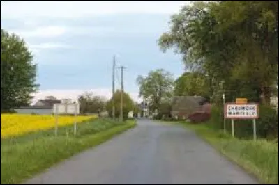 Petit village de 86 habitants, Chaumoux-Marcilly, dans l'aire d'attraction Berruyère, se situe en région ...