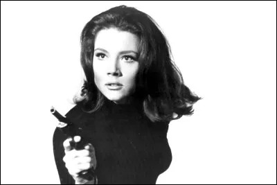 Quel est le nom de ce personnage de la série ''Chapeau melon et bottes de cuir'' ?