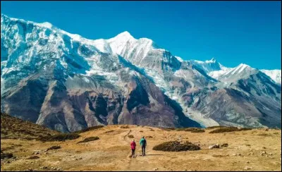 Avec quel pays la Chine partage-t-elle une frontière ?