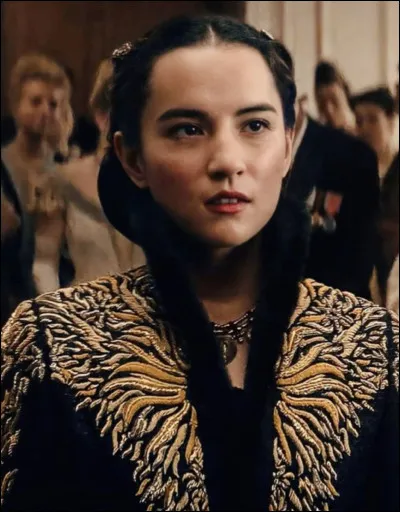 Alina Starkov est née à Keramzin.