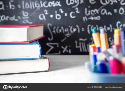 T - Quel outil est utilis&eacute; par les enseignants, tous niveaux confondus, pour &eacute;crire et expliquer des concepts pendant les cours ?