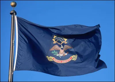 Quel drapeau est hissé sur ce mat ?