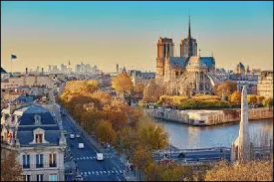 Jusqu'à quel âge a-t-il reculé le départ à la retraite des Français ?