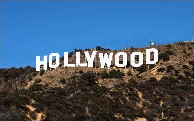 Quand fut créé le 1er studio de cinéma à Hollywood ?
