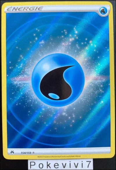 Quel Pokémon n'est pas de type Eau, parmi ceux-ci ?