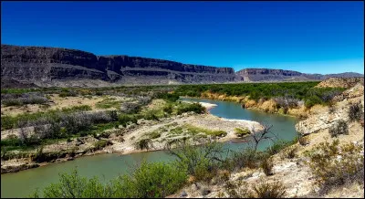Le Rio Grande sert de frontière entre les USA et quel autre pays ?