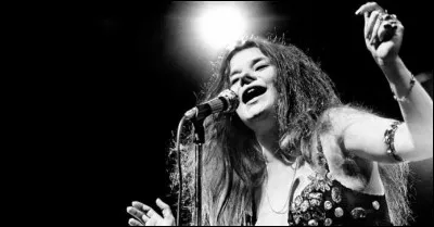 Qui est cette chanteuse, née au Texas et morte à 27 ans ?