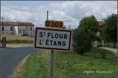 Nous sommes à l'entrée de Saint-Flour-l'Étang. Village Puydômois, il se situe dans l'ex région ...