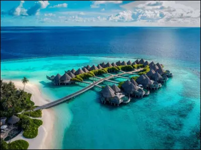 De combien d'îles est composé l'archipel des MAldives ?